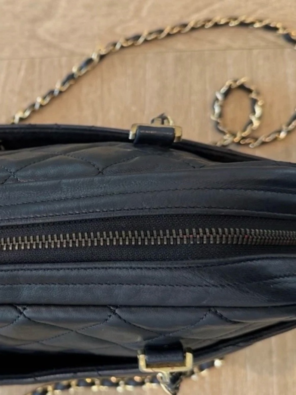 CHANEL Black Large Quilted Leather Tote with Gold CC Hardware - AUTHENTIC ⭐️ - Picture 3 of 10
